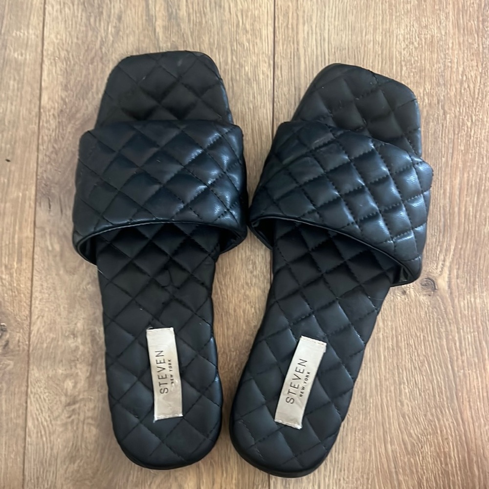 Steve Madden Slides